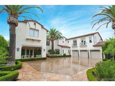 PHOTOS: Kobe Bryant Selling House For $8.6 Million - Business Insider