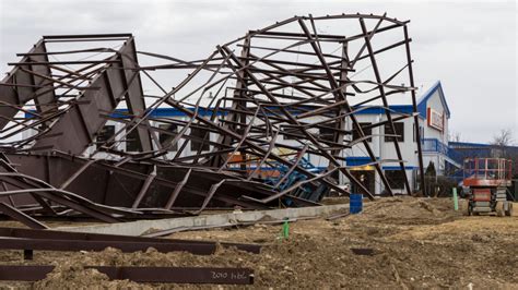 Collapse of Boise airplane hangar under investigation - The Columbian