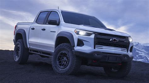 2024 Chevrolet Colorado ZR2 Bison Gives Midsize Pickup An AEV Off-Road ...