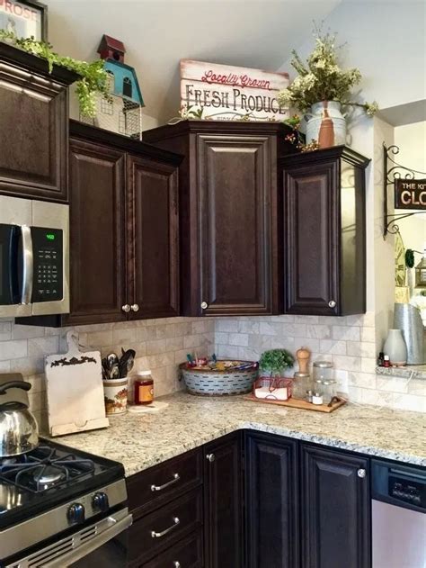 Makeover Your Kitchen Cabinets for More Storage And More Floor Space | Country kitchen decor ...