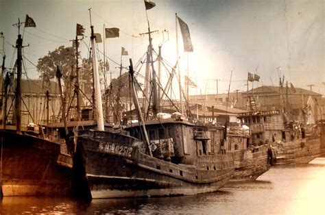 Old Time Fishing Boats Free Stock Photo - Public Domain Pictures