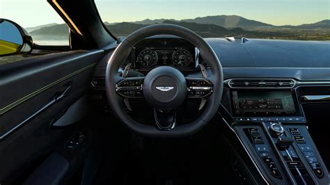 New Aston Martin Vantage unveiled – 656bhp V8, new interior and no hybrid | CAR Magazine