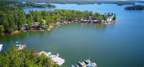 North Carolina Marina & RV Resorts - Lake James Camping Resort & Marina