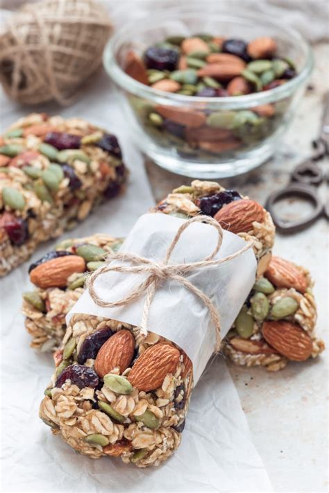 Power Through the Day with Homemade Muesli Bars