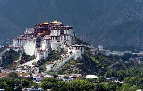 Tibet: Mt. Everest Base Camp & "The Forbidden City" Lhasa - Extreme Bike Tours