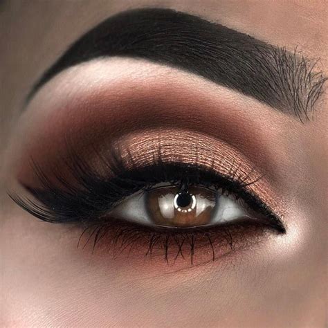 Flattering Ideas for Light Brown Eyes Makeup ★ See more: http://glaminati.com/light-brown-eyes ...