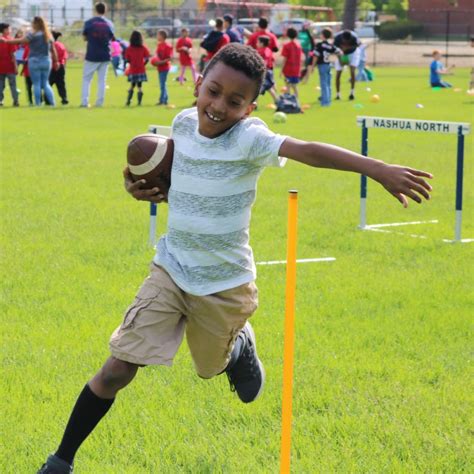 Family Field Day inspires kids to stay active | News, Sports, Jobs - The Nashua Telegraph