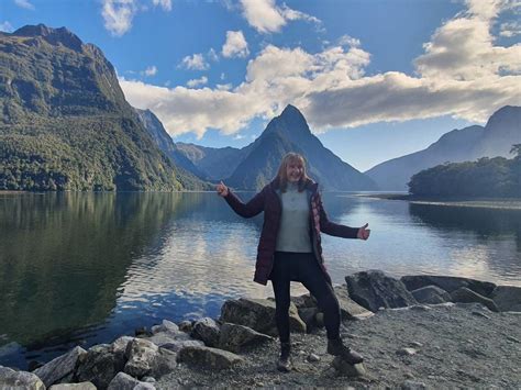 Milford Sound Foreshore Walk in Milford Sound by Freewalks.nz