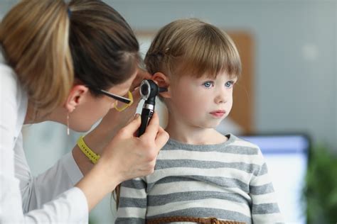 What are Ear Infection Symptoms in Kids | KidsStreet Urgent Care