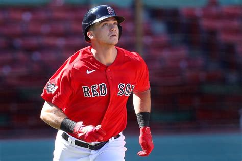 Boston Red Sox rookie Bobby Dalbec’s home run offered a hopeful break ...