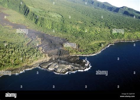 Reunion volcano hi-res stock photography and images - Alamy