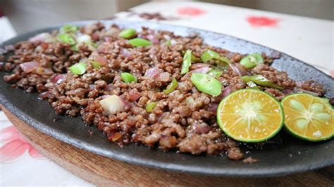 Beef Sisig Recipe - AlmostNordic