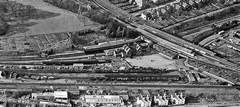 Disused Stations: East Grinstead High Level Station