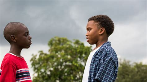 Review: Barry Jenkins’ ‘Moonlight’ shines bright in the dark – The Ithacan