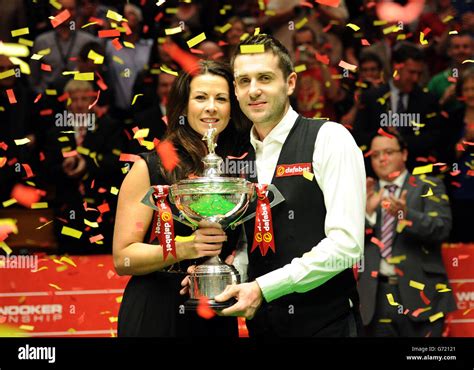 Mark Selby England Right Poses His Wife Vikki Layton His – Stock ...