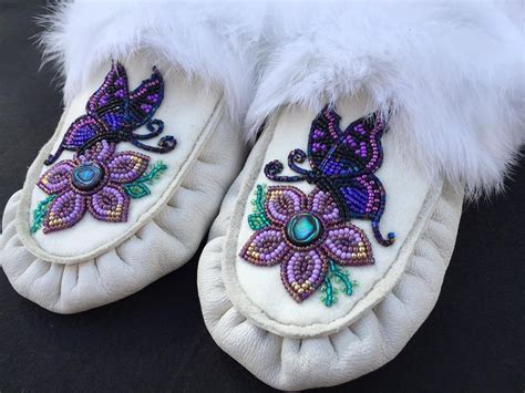 Beaded flowers patterns, Beaded moccasins, Moccasin pattern