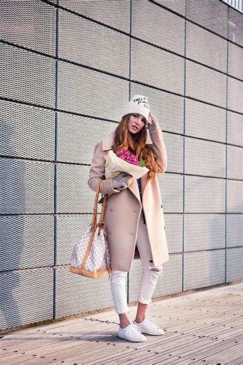 Cozy Winter Outfit Idea-20 Cute and Warm Outfits for Winters