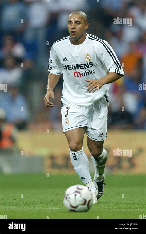 ROBERTO CARLOS REAL MADRID CF SANTIAGO BERNABEU MADRID 13 September ...