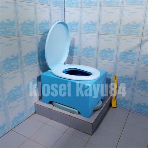 Jual Kursi toilet kloset duduk portable untuk lansia dan ibu hamil | Shopee Indonesia