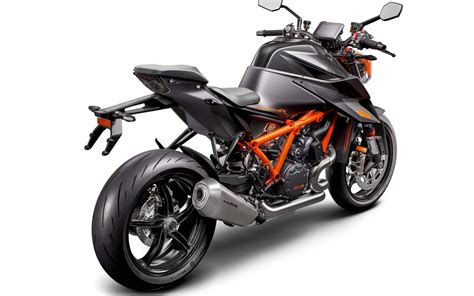 2020 KTM 1290 Super Duke R Launched at EICMA 2019 - Motorcycle news, Motorcycle reviews from ...