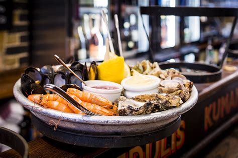 Borough Market - Wright Brothers - Seafood Restaurant & Bar | Classic ...