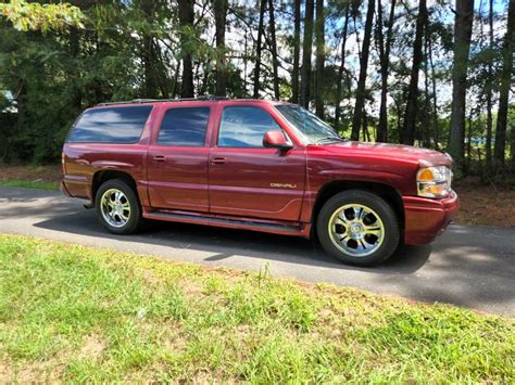 2003 GMC Yukon | GAA Classic Cars