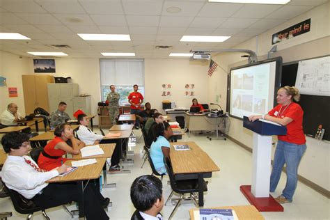 Choosing a STEM career: Army Corps of Engineers offers one-stop job opportunities | Article ...