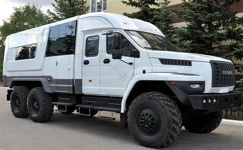 6x6 truck in 2020 | 6x6 truck, Expedition vehicle, Trucks