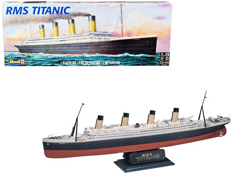 Level 4 Model Kit RMS Titanic Passenger Liner Ship 1/570 Scale Model by Revell - Walmart.com