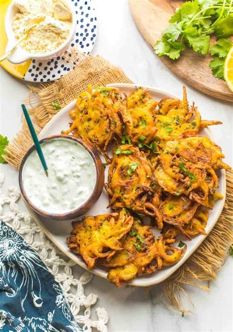 Onion Bhajis (Kanda Bhaji Recipe) - A Saucy Kitchen