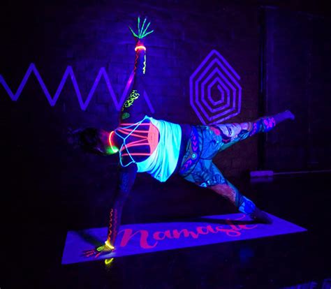 SOLD OUT: Yoga Glow | McNay Art Museum