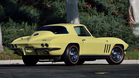 Sunfire Yellow 1966 Chevrolet Corvette