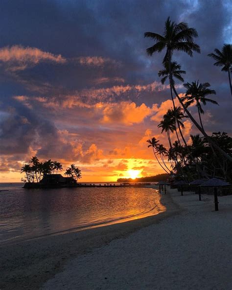 Sunset on the coast of Fiji. Photo by: @nath02mos Explore. Share. Inspire: #earthroulette ...