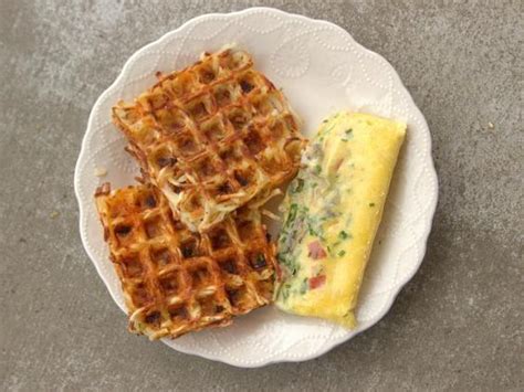 Omelet in a Bag | Recipe | Food network recipes, Omelets in a bag, Ree drummond recipes