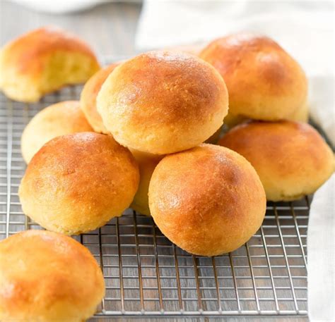 Keto Bread Rolls - Kirbie's Cravings