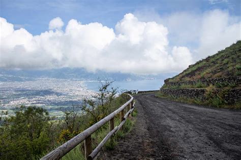 Mount Vesuvius Climbing Guide and Gallery