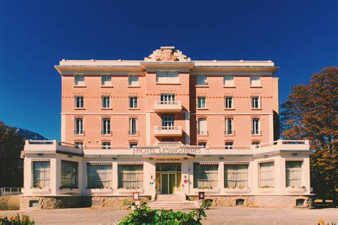 A hotel in Grenoble, France [OC] : r/AccidentalWesAnderson