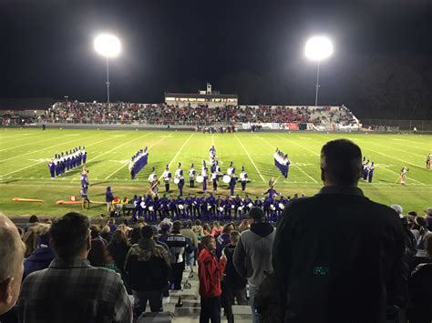 The Mt Carmel Red Tornadoes defeat the Shamokin Indians 43 to 36 ...