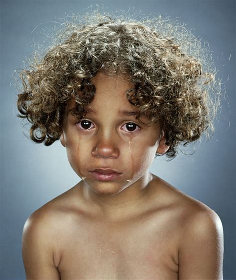 Crying Children Photo Serie by Jill Greenberg Studio – Looks Like Good Design