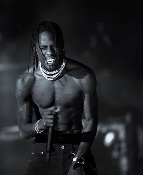 Travis Scott Batman Suit / Travis Scott Deactivates Instagram After ...