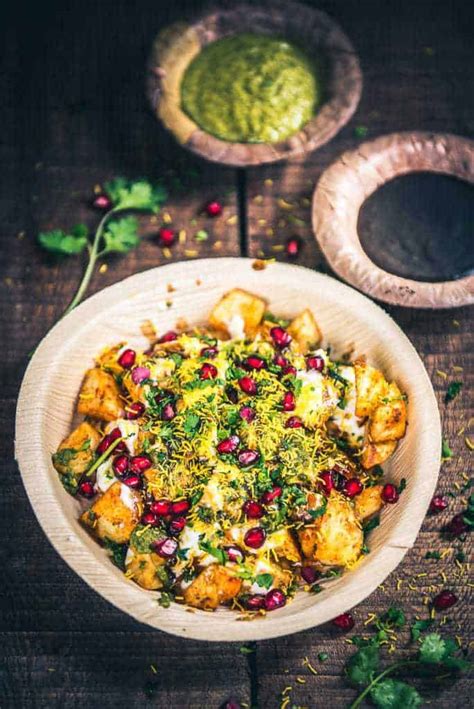 Best Aloo Chaat Recipe (Potato Chaat) Step By Step + Video - Whiskafafir