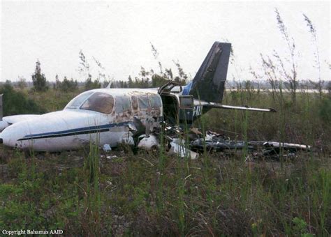 Crash of a Cessna 402C in Freeport | Bureau of Aircraft Accidents Archives