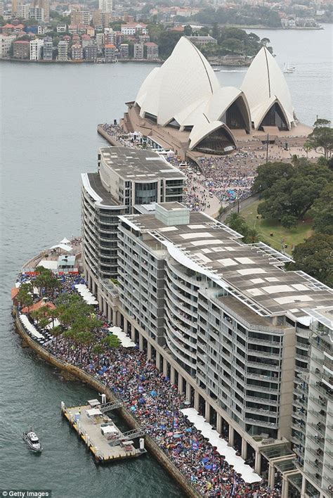 New Year's Eve on Sydney Harbour explodes with fireworks as a million revellers celebrate ...