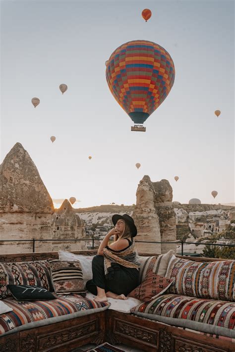 15 Best Hotels in Cappadocia with a View of the Balloons