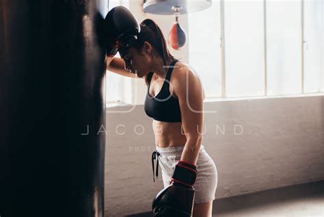 Female boxer training at a boxing studio – Jacob Lund Photography Store ...