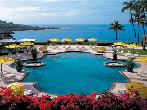 Top 10 Hawaiian Resorts for Families | GloHoliday