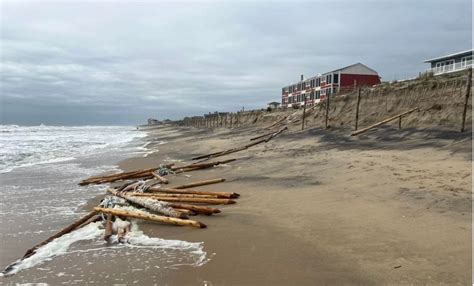 Dewey Beach closes all beach access because of nor'easter | Delaware ...