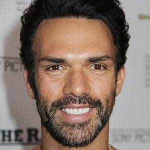 Darren Shahlavi - Bio, Facts, Family | Famous Birthdays