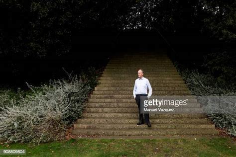 Robin Lane Fox Photos and Premium High Res Pictures - Getty Images