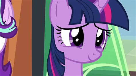 Image - Twilight Sparkle smiling warmly S6E1.png | My Little Pony Friendship is Magic Wiki ...